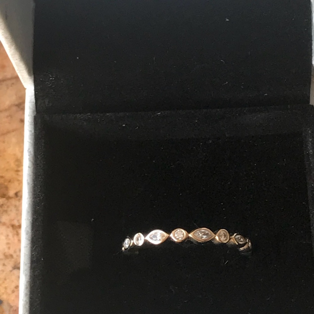 NEW PANDORA Alluring Brilliant Marquise ring 14kt